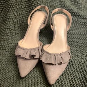 Liz Claiborne gray heels